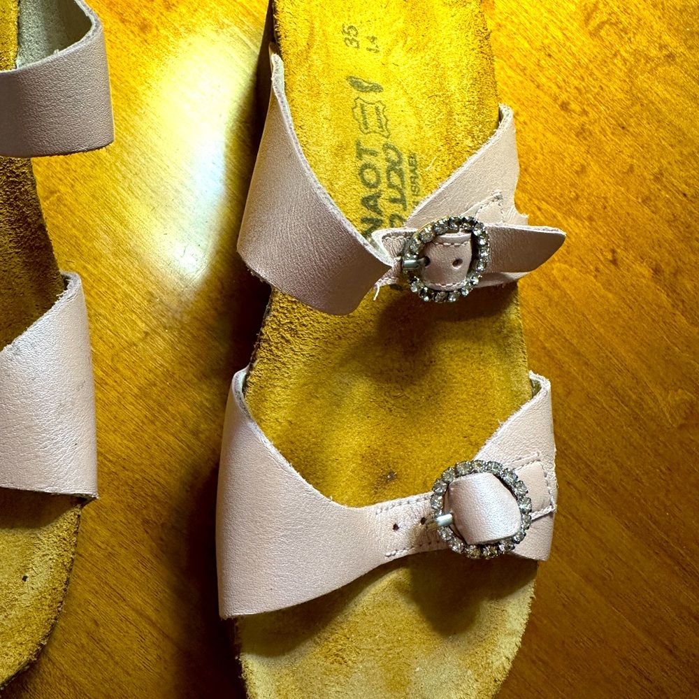 NAOT Kate PINK ELEGANT SANDALS 
2 Strap Adjustable Sandal Women's EU  35 NWOT - Picture 7 of 8